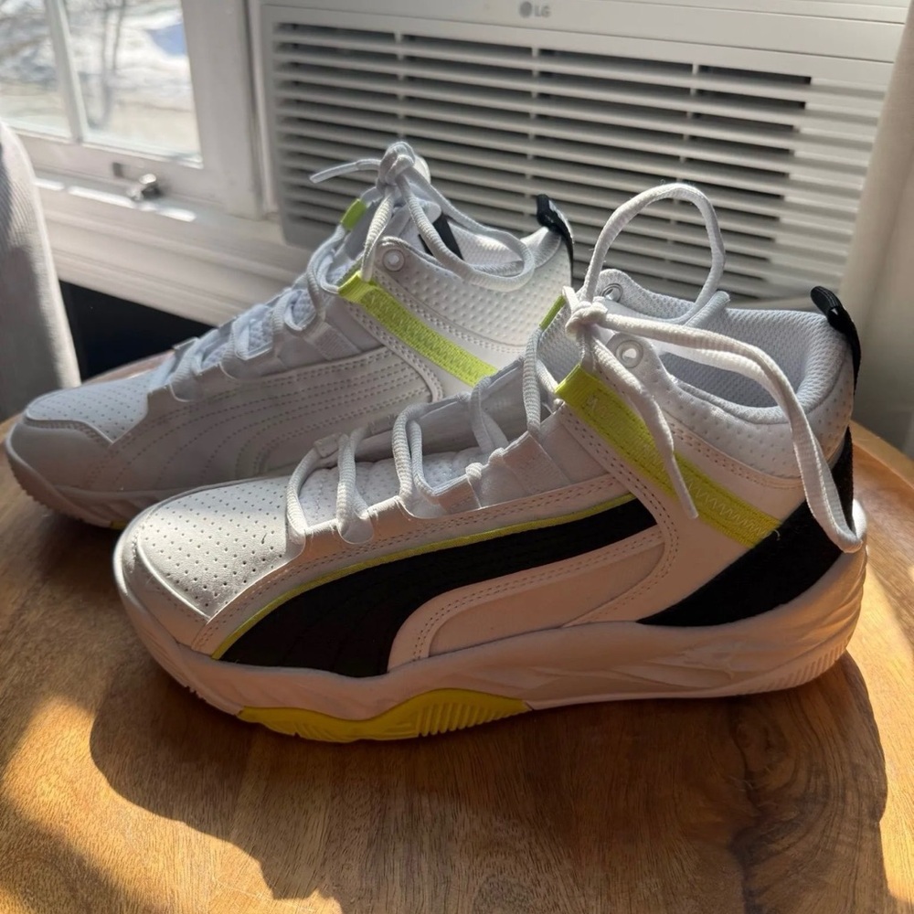 Puma White and Black Sneakers with Yellow Highlights